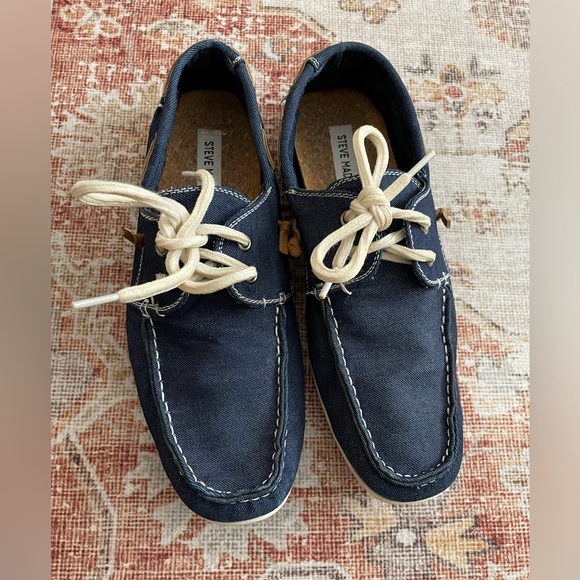 Steve Madden canvas slip on boat shoes - Picture 2 of 7
